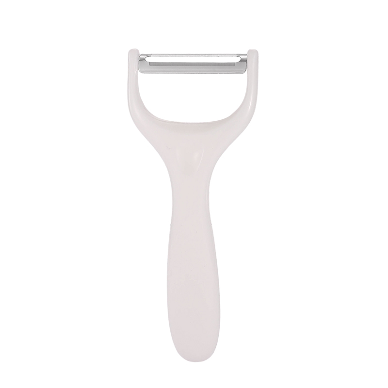 Sharp Blade for Effortless Peeling of Hard Fruits and Vegetables