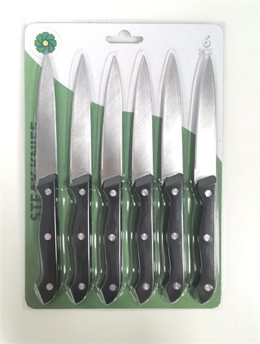 How Do Different Blade Types Affect The Cutting Performance of Steak Knives?