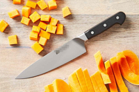 //iororwxhiqijjo5q.ldycdn.com/cloud/lkBpnKrpjmSRillinlokjq/What-s-the-Best-Chef-Knife-for-Small-Hands_1.jpg