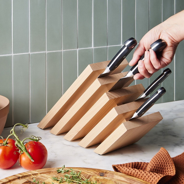 Top Knife Set and Block Manufacturers in Arabia.jpg
