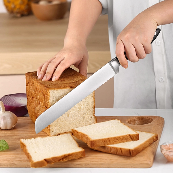 How Do You Use a Bread Knife to Achieve Clean and Consistent Slices Every Time?