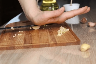 What To Look for in Kitchen Knives with Block?