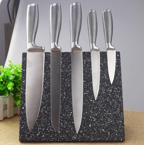 What Are the Most Common Mistakes When Buying a Knife Set?