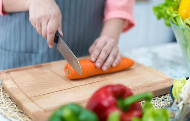 Why Do Kitchen Knives Have Holes?