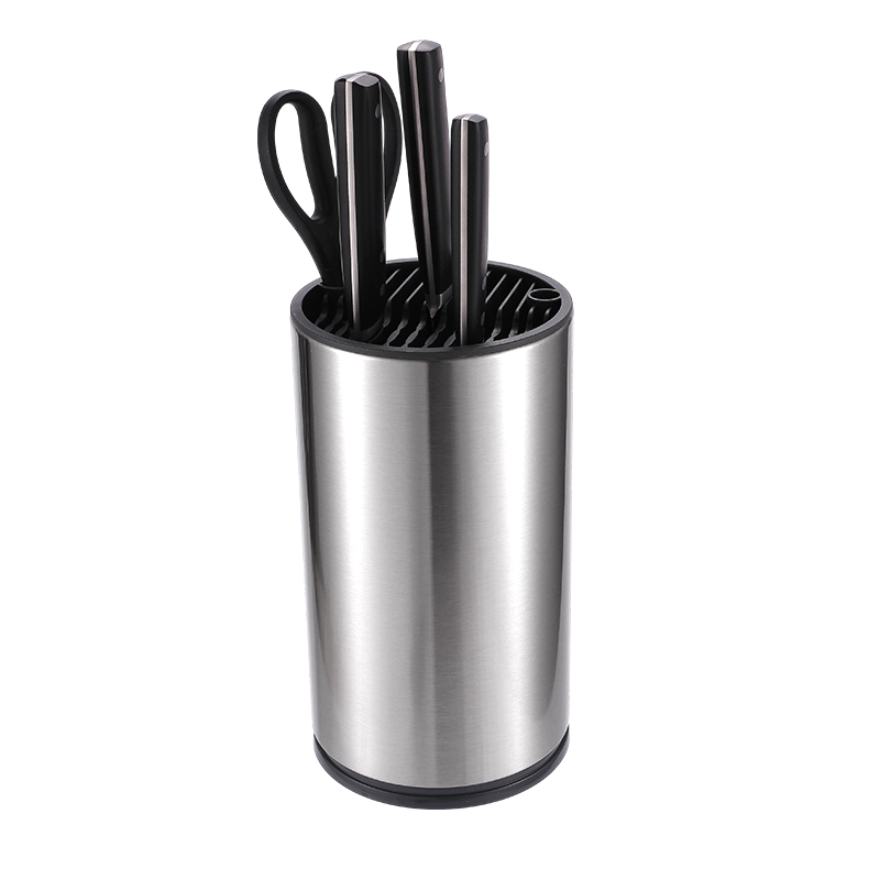Space-Saving Knife Block
