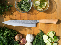 //iororwxhiqijjo5q.ldycdn.com/cloud/lnBpnKrpjmSRilqjqnpojp/What-s-the-Difference-Between-an-8-Inch-and-10-Inch-Chef-Knife_3.jpg