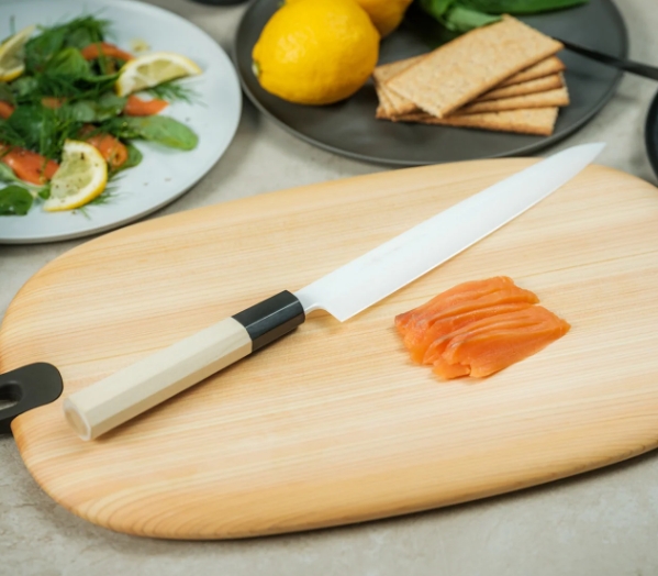 What's the Best Way to Maintain a Kitchen Knife?