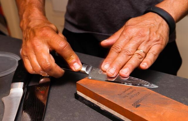 What Is The Easiest Chef's Knife To Sharpen?