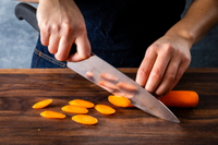 //iororwxhiqijjo5q.ldycdn.com/cloud/lrBpnKrpjmSRiliqkjqrjq/Precision-Cooking-Knives-Crafte.jpg