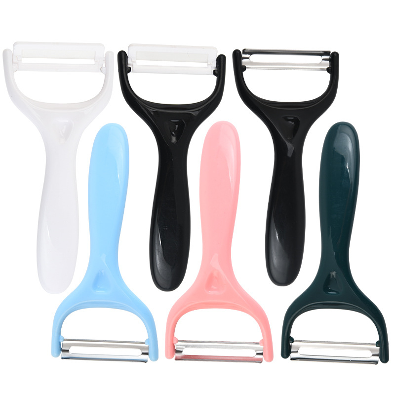 Sharp Blade for Effortless Peeling of Hard Fruits and Vegetables