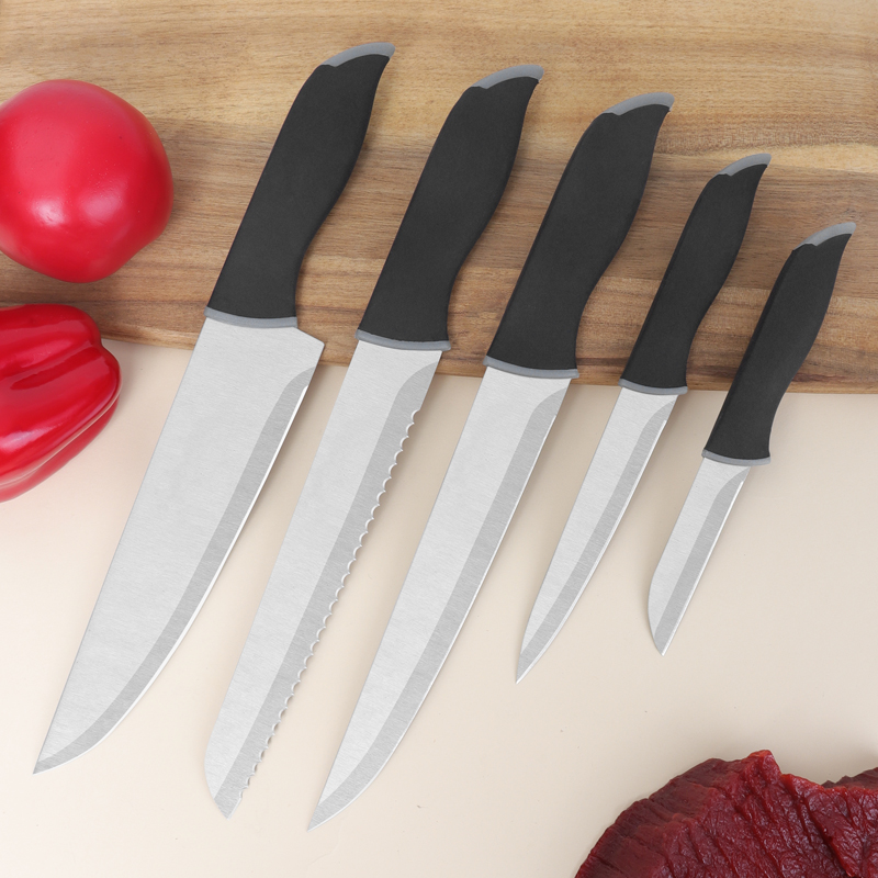 Useful Kitchen Knife Set